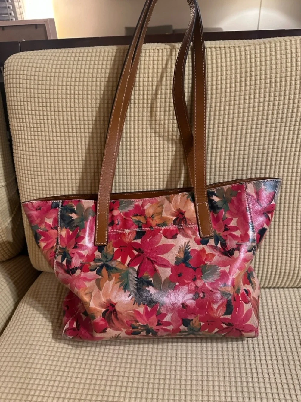 Patricia Nash Floral Tote Bag with Brown Straps - Pink Floral - Picture 6 of 10